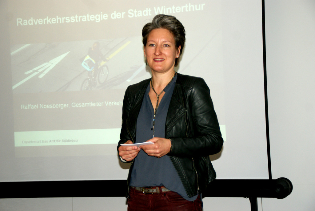 Miriam Steinbock_ im M__nsterland wird einem das Radfahren in die Wiege gelegt.JPG