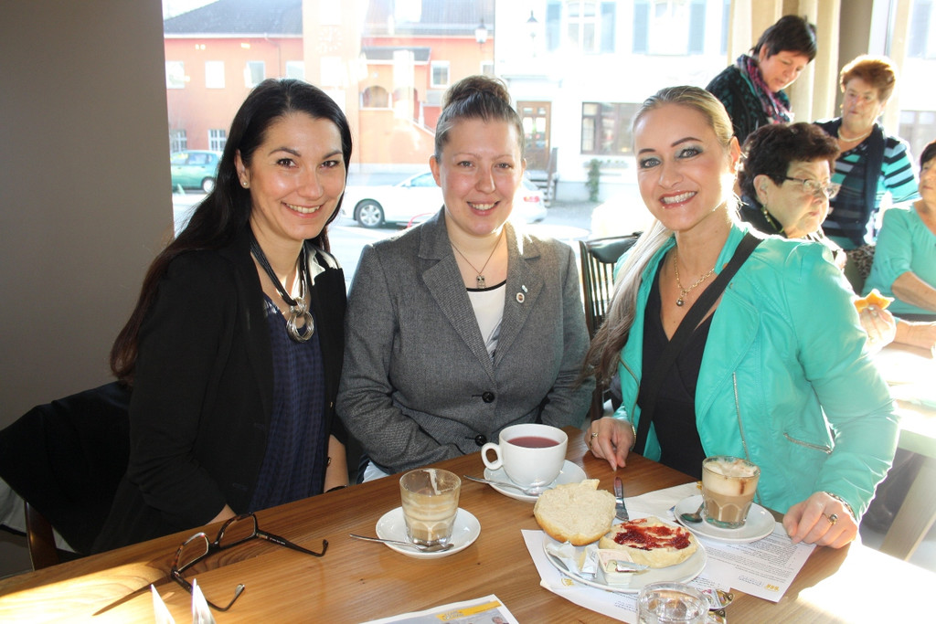 Frauen FR__HST__CK 2015 _2_.JPG