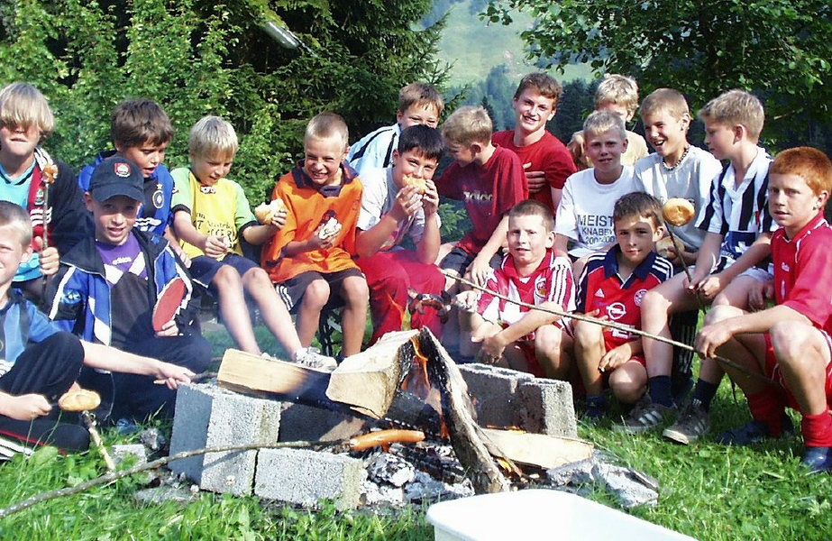 Lagerfeuer1_jpg-1274076730
