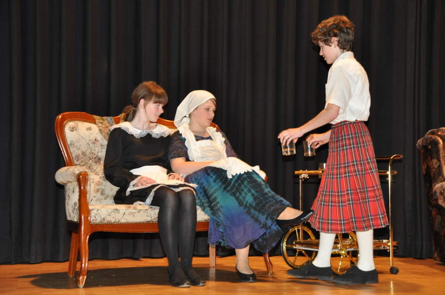 Theater045.jpg