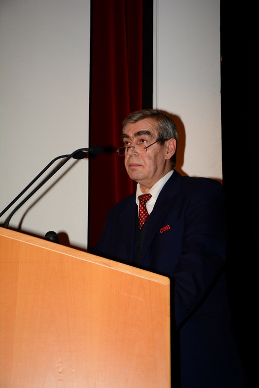 ERN_0040 _683x1024_.jpg