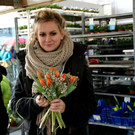 Simona aus H__chst sagt es mit Blumen.JPG
