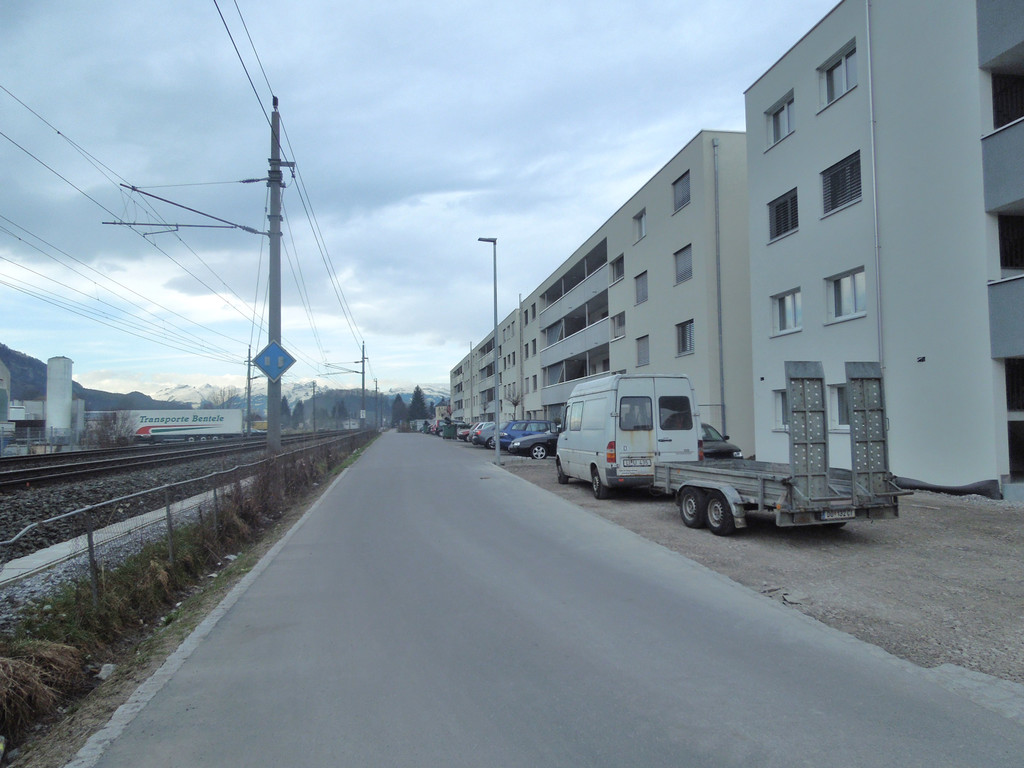M__rz 17 004.JPG
