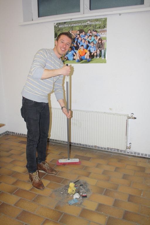 Fu__ball SVL Fr__hjahrsputz 2015 _6_.JPG