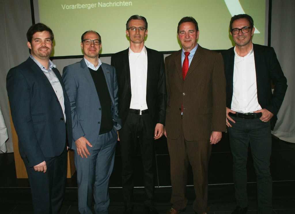 v_li_ Mathias Burtscher_ Stefan Fitz-Rankl_ Jimmy Heinzl_ Prof_ Wilfried Sihn_ Bernhard __lz.JPG