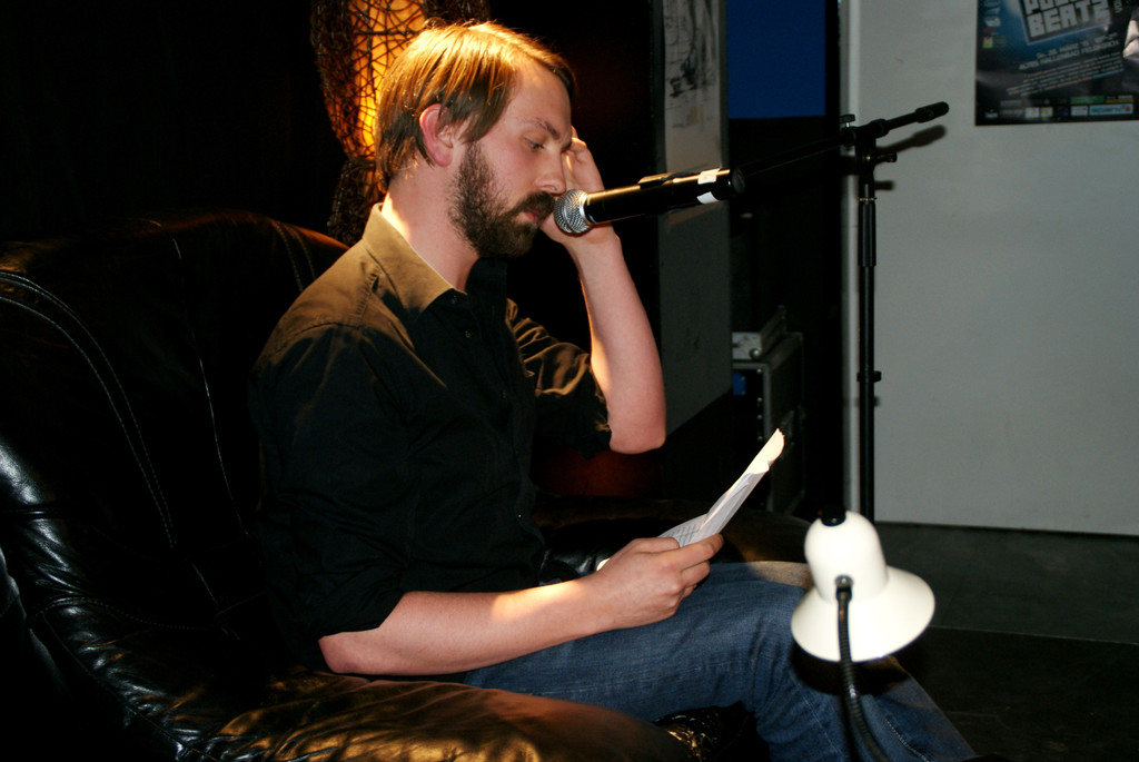 Lukas Ortner beim Poetry Slam.JPG