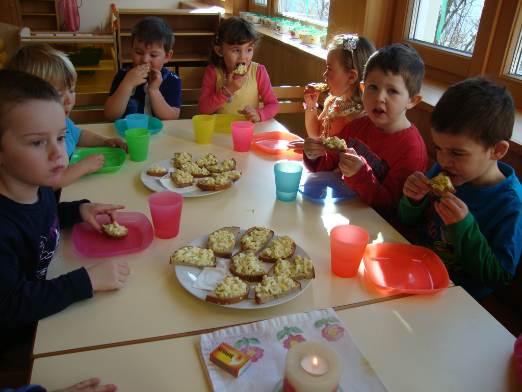 Osterzeit- Wir machen Eiaufstrich _23_.JPG
