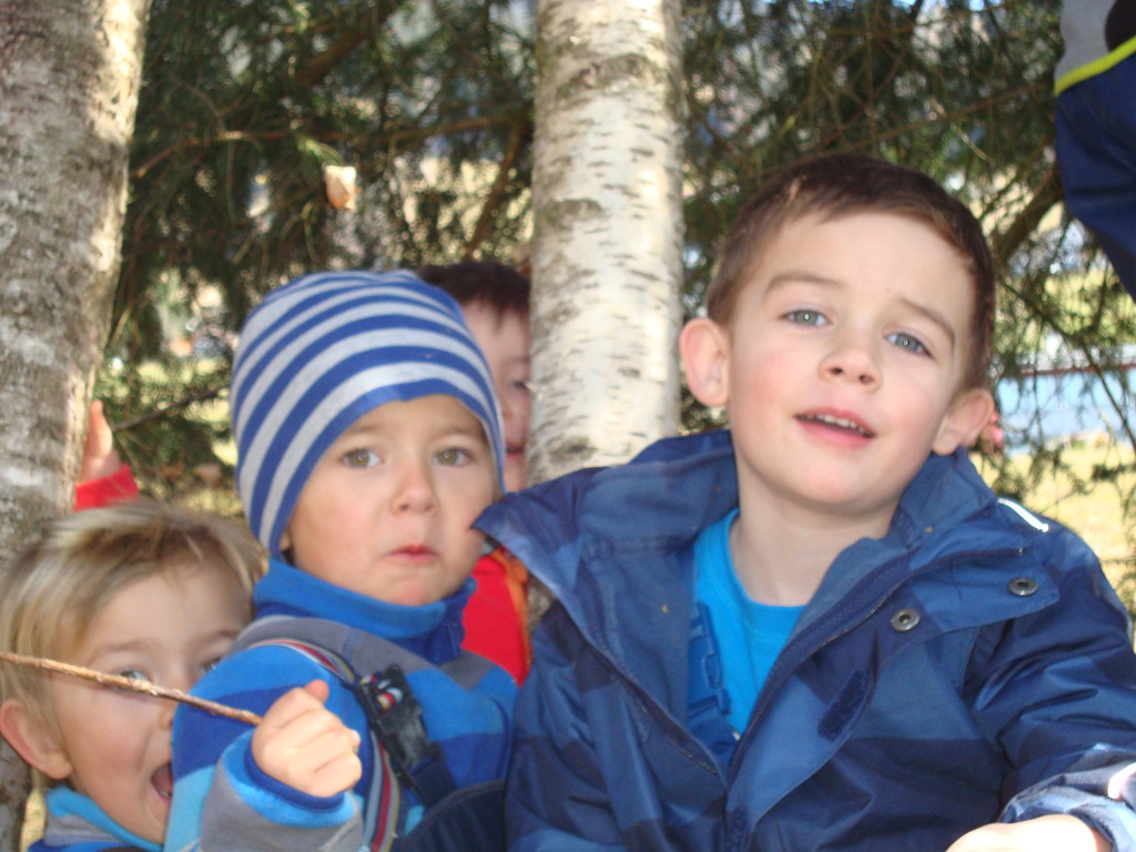 Waldspielgruppe 18_3 _14_.JPG