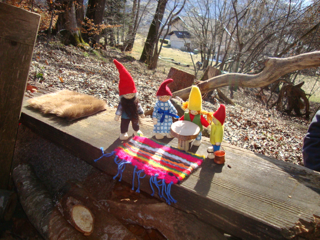 Waldspielgruppe 18_3 _20_.JPG