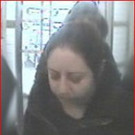 Pärchen nach Bankomatkarten-Diebstahl in Wien gesucht