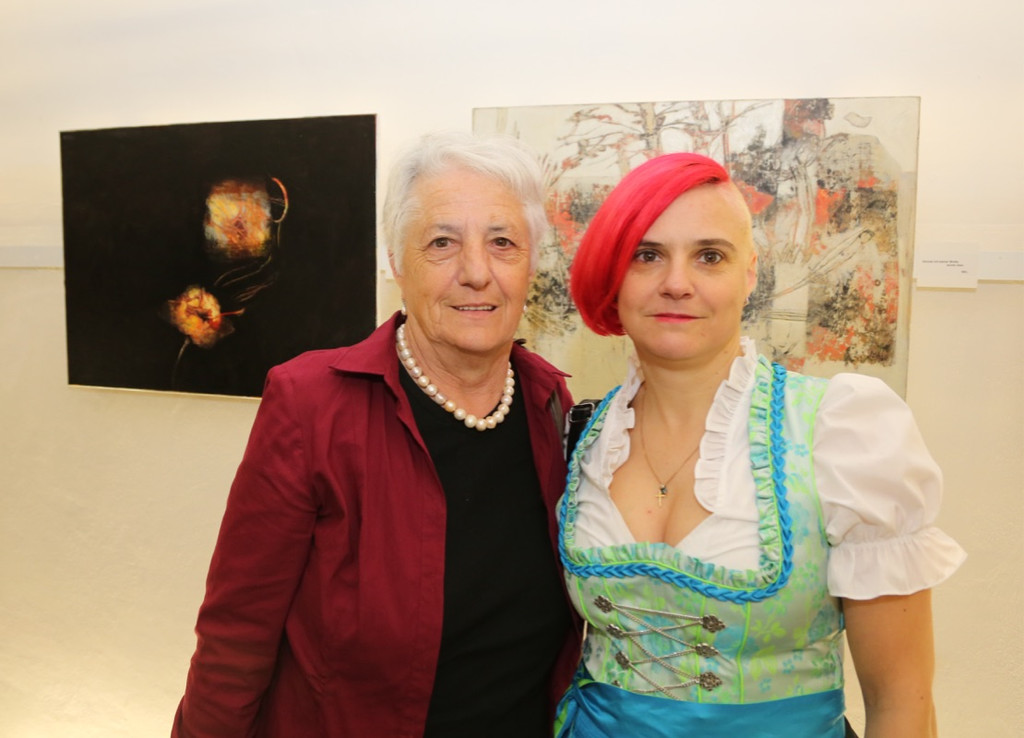 BK_Vernissage Himmel und Abgruende 8-Margit Baumgartner Gisela Nesensohn.jpg