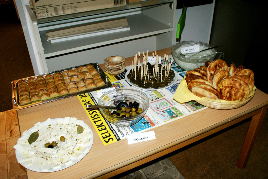 T__rkisches Fingerfood von den Guten Geistern.JPG