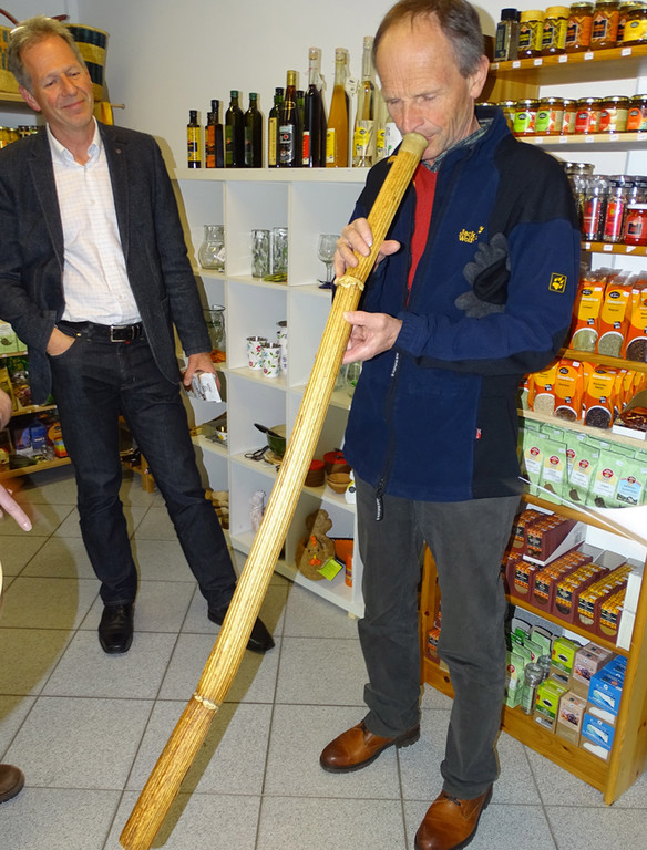 Laden6 Didgeridoo.jpg