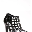 High Heel Sandalette "CAGE": Schwarze High Heel Plateau Sandalette mit Gitterfront (Steve Madden) € 149,-