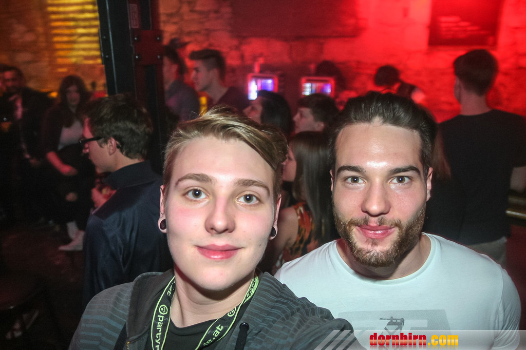 14003286.jpg
