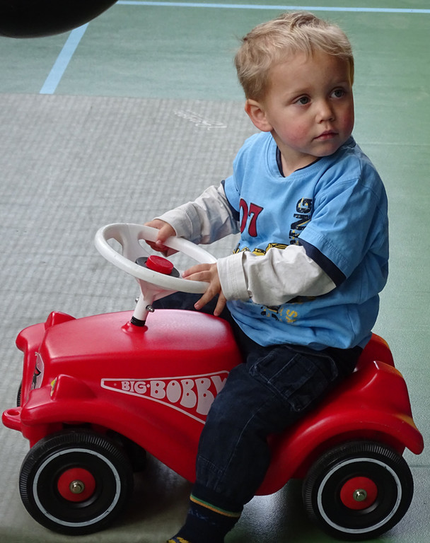Spiele3 Bobbycar _.jpg