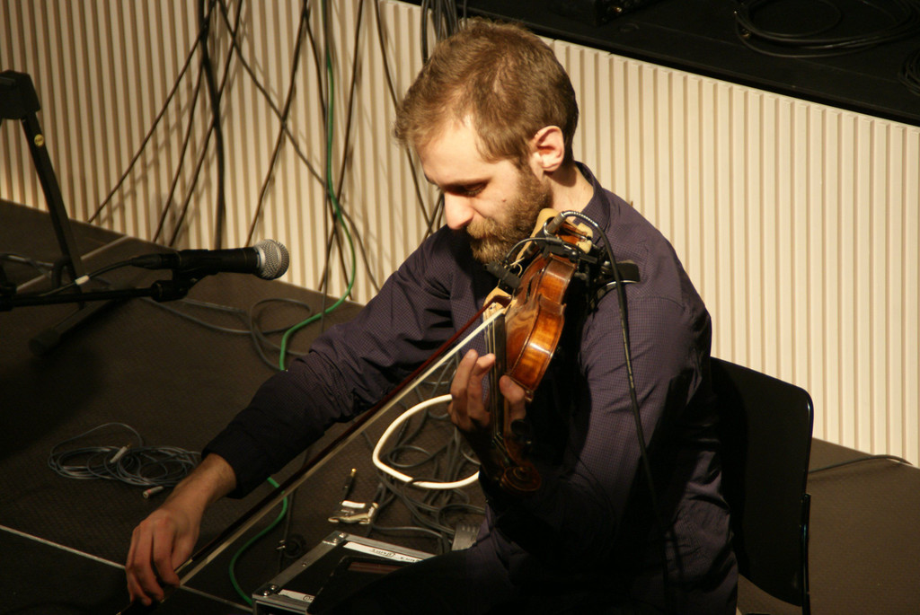 233.JPG