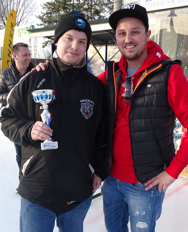 Besen19 Grizzlys.jpg