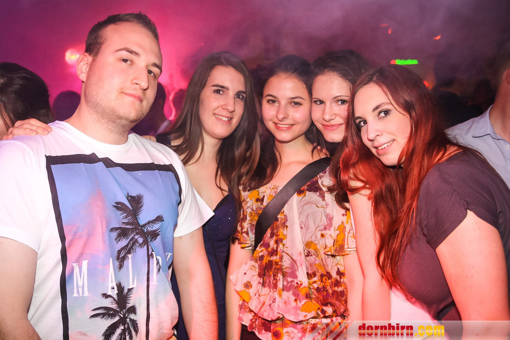 14007104.jpg