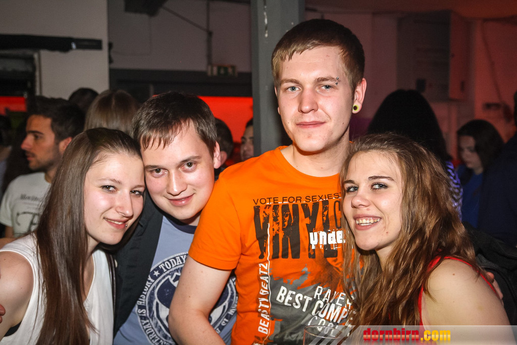 14007053.jpg