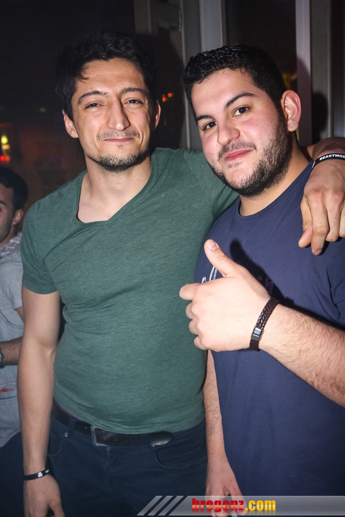 14006921.jpg