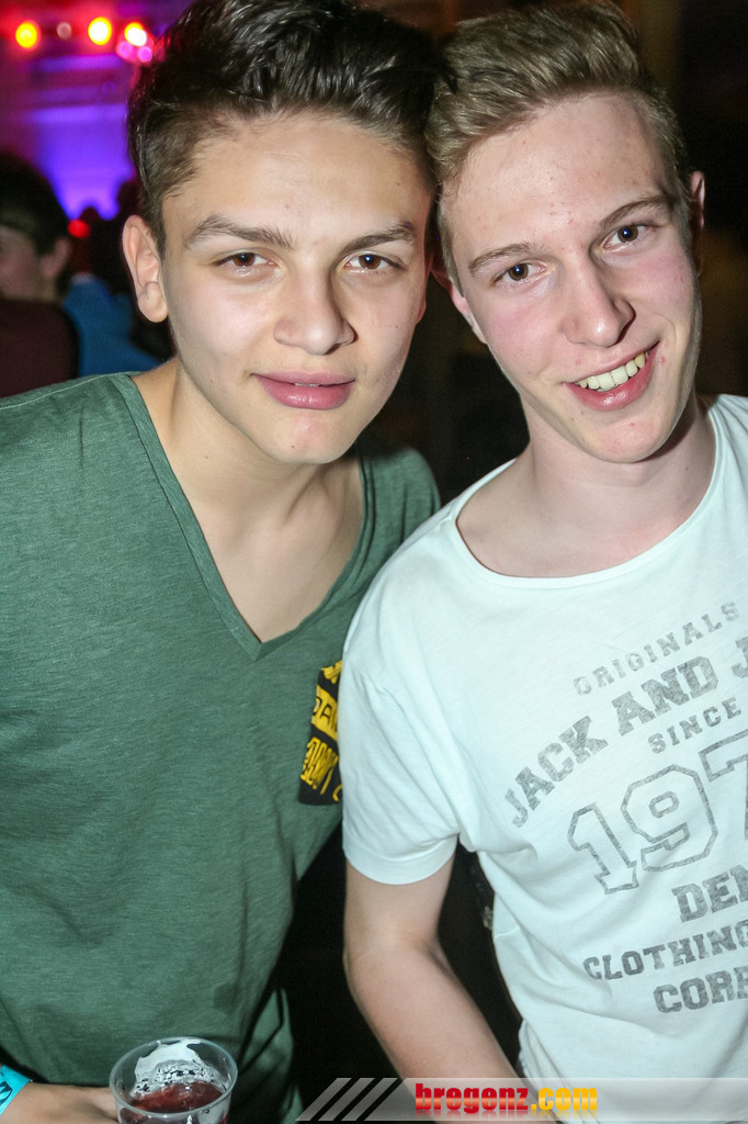 14008086.jpg
