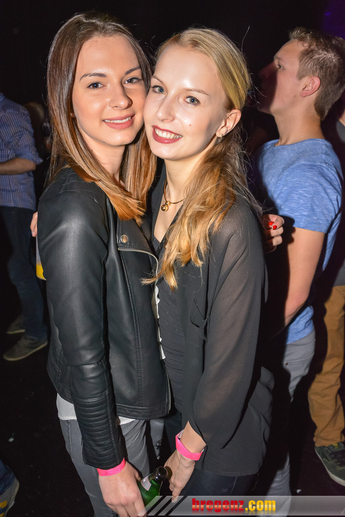 14007847.jpg