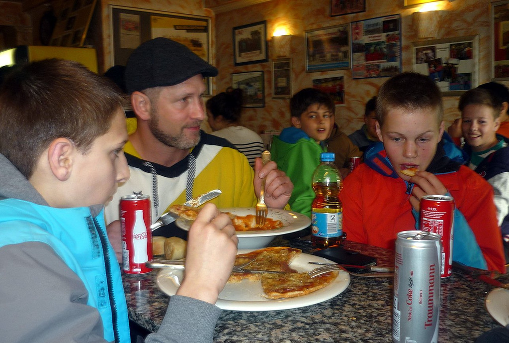 v1070154.jpg