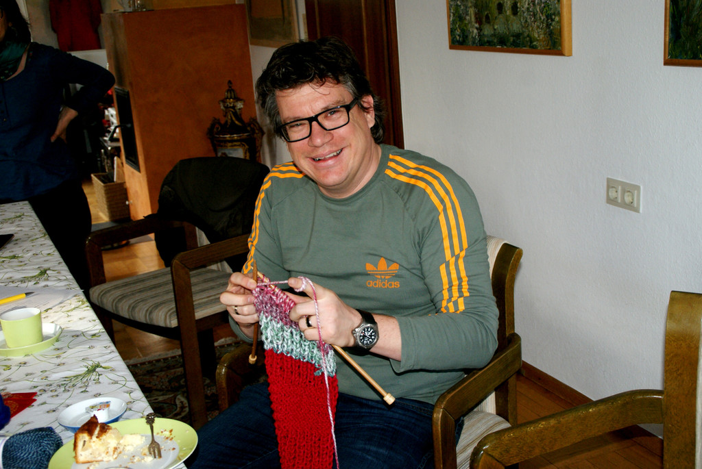 M__nner k__nnen auch stricken.JPG