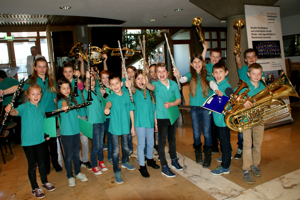 Die H__nschenklein-Gruppe - Wir lieben die Musik.JPG