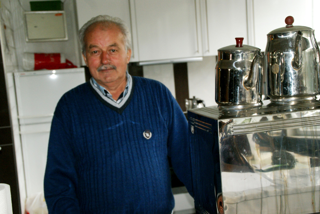 Ali Demisoy_ der Meister des Tees.JPG