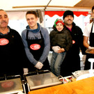 Die K__che hatten alle H__nde voll zu tun.JPG