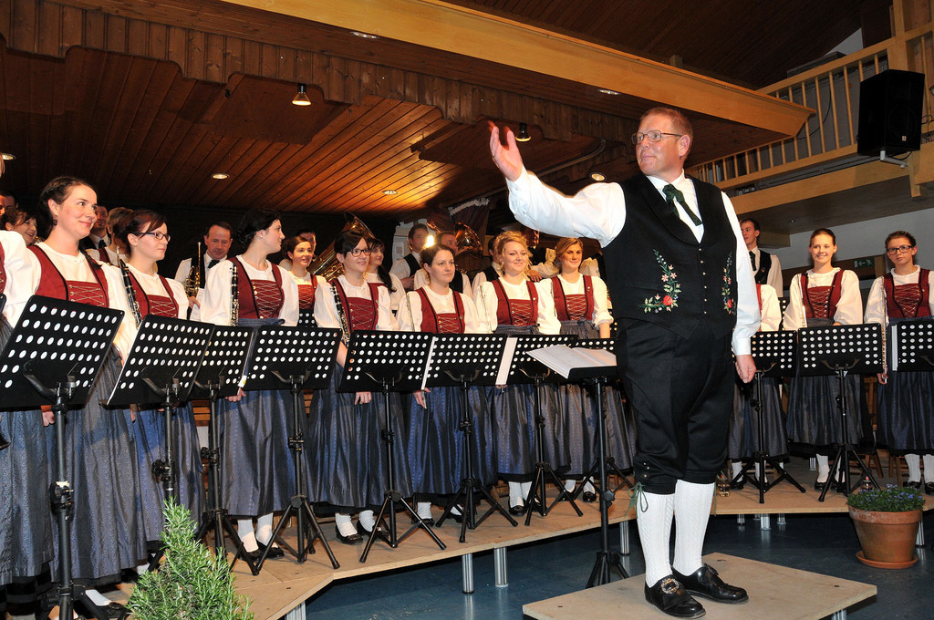 TK Fontanella fest in Frauenhand.jpg