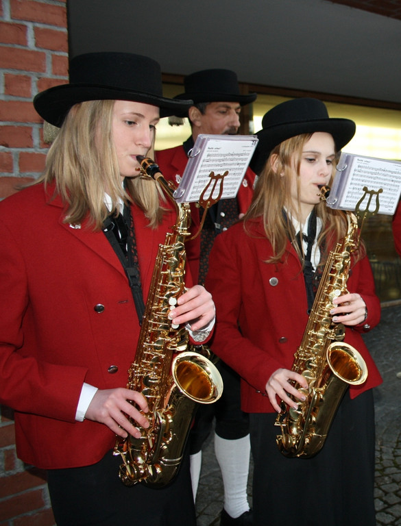 Gemeindevertretung KONSTITUIERUNG 07-04-2015 _3_.JPG
