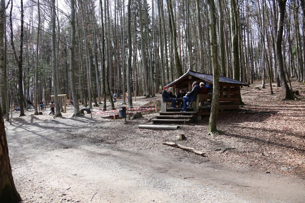 KOE_Wilkdpark im April 18.jpg