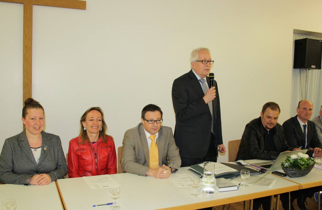 Gemeindevertretung KONSTITUIERUNG 07-04-2015 _11_.JPG