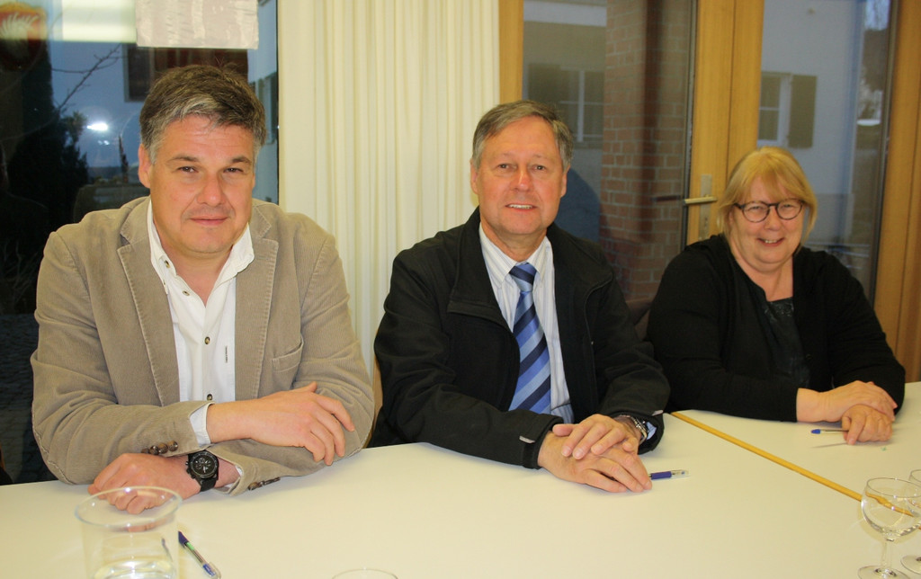 Gemeindevertretung KONSTITUIERUNG 07-04-2015 _9_.JPG