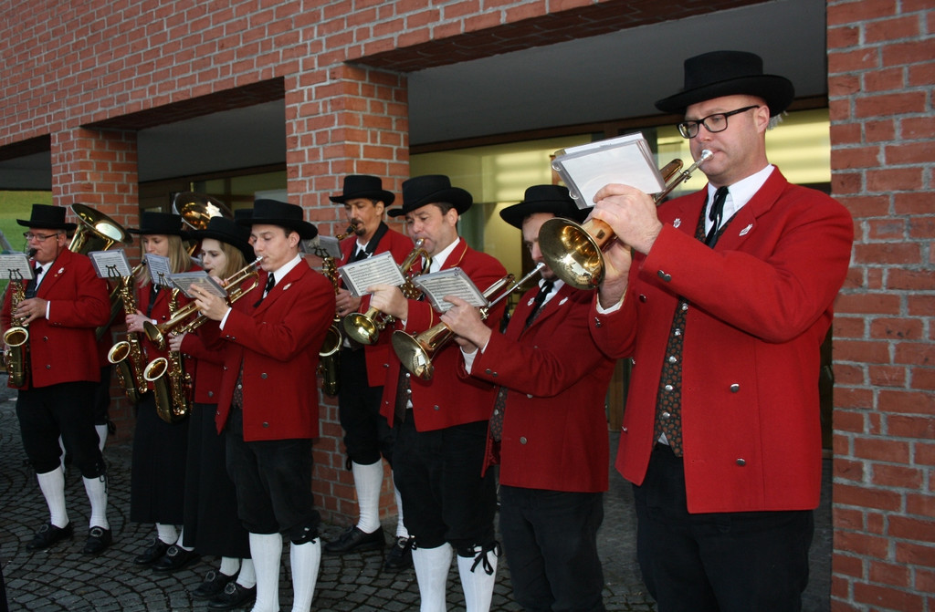 Gemeindevertretung KONSTITUIERUNG 07-04-2015 _1_.JPG