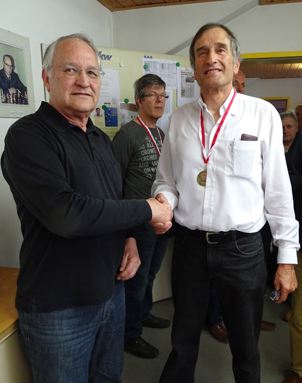 Schach10 Baumberger_ Peterlungen.jpg