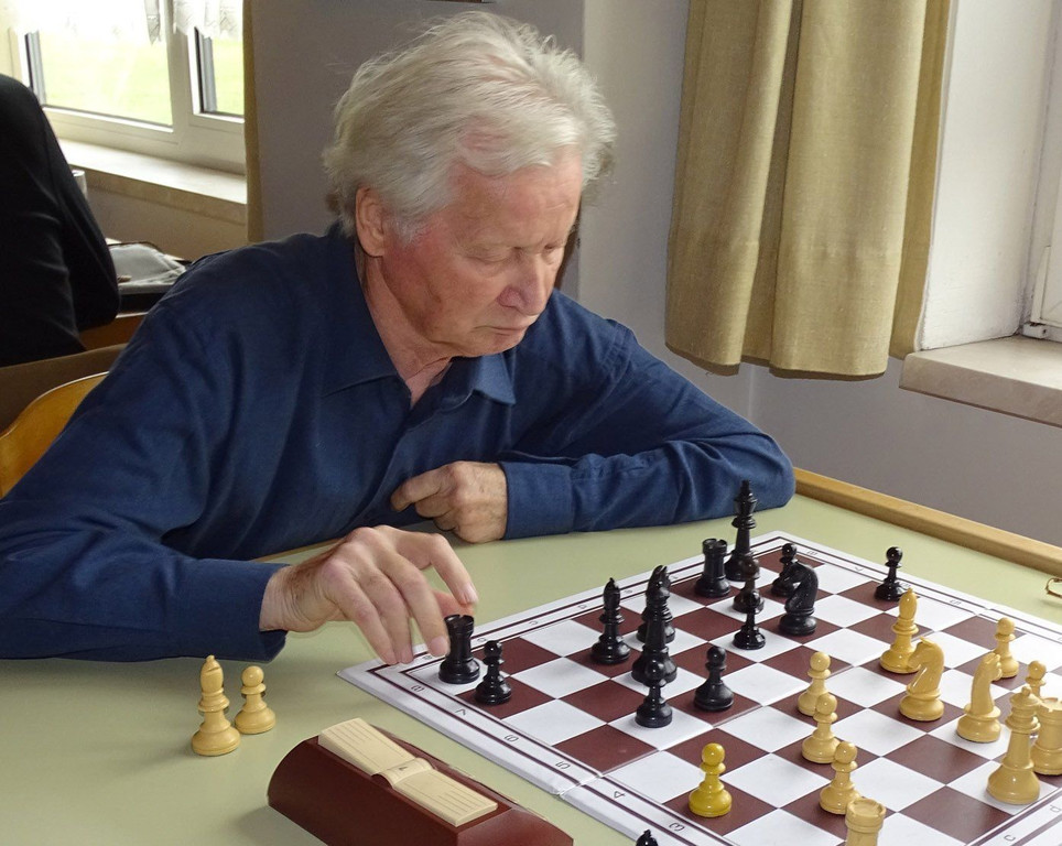 Schach24.jpg