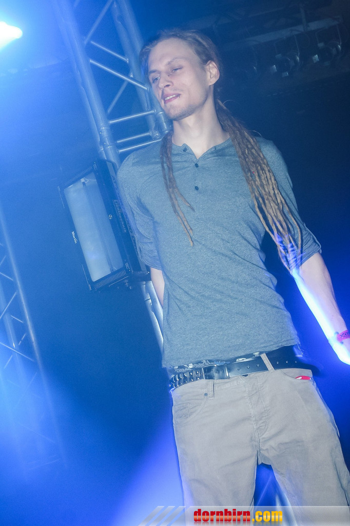 14014405.jpg