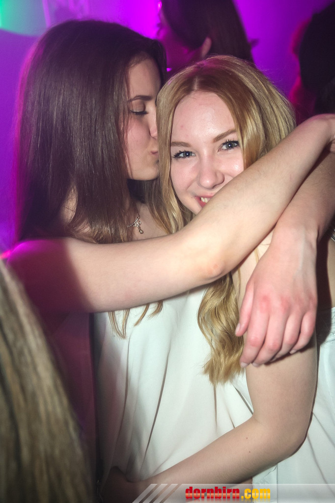14014287.jpg
