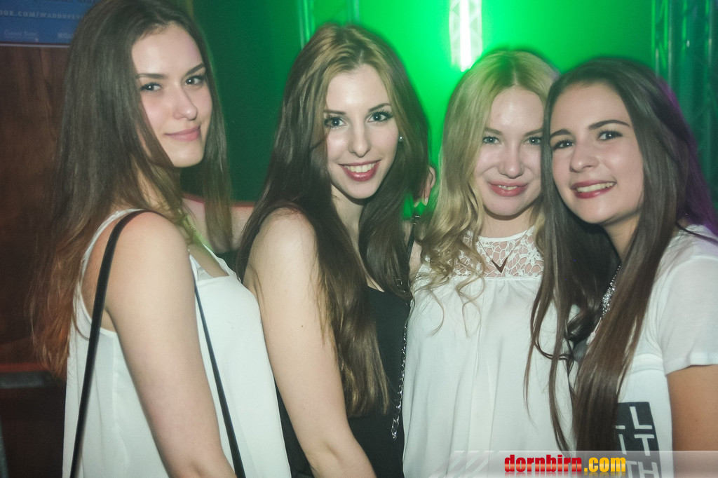 14014281.jpg
