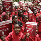 #BringBackOurGirls: Vor einem Jahr entführte Boko Haram über 200 Schülerinnen