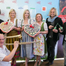 Wiener Wiesn Fest GF Duo mit Muenchener Freiheit Edlseer und Sponsoren _c_ Harald Klemm.jpg