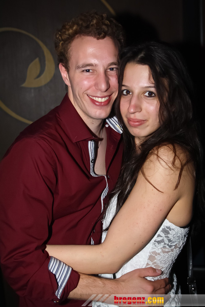 14018597.jpg