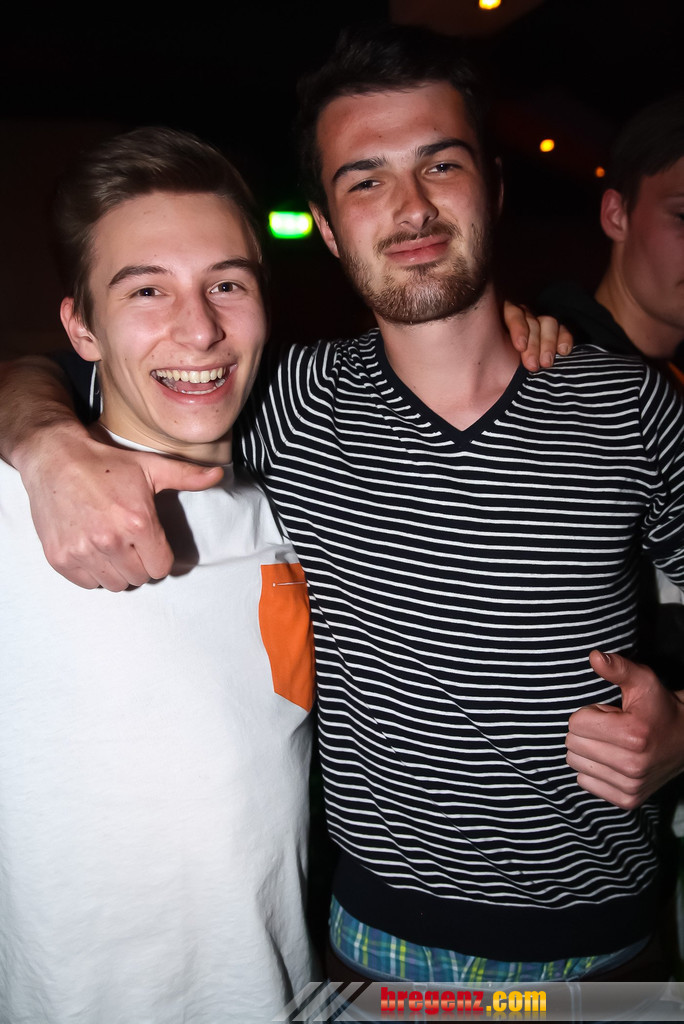 14018569.jpg
