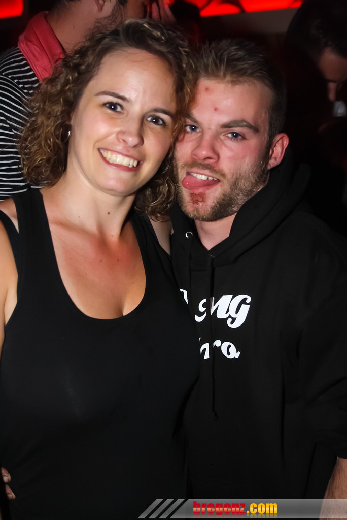 14018564.jpg