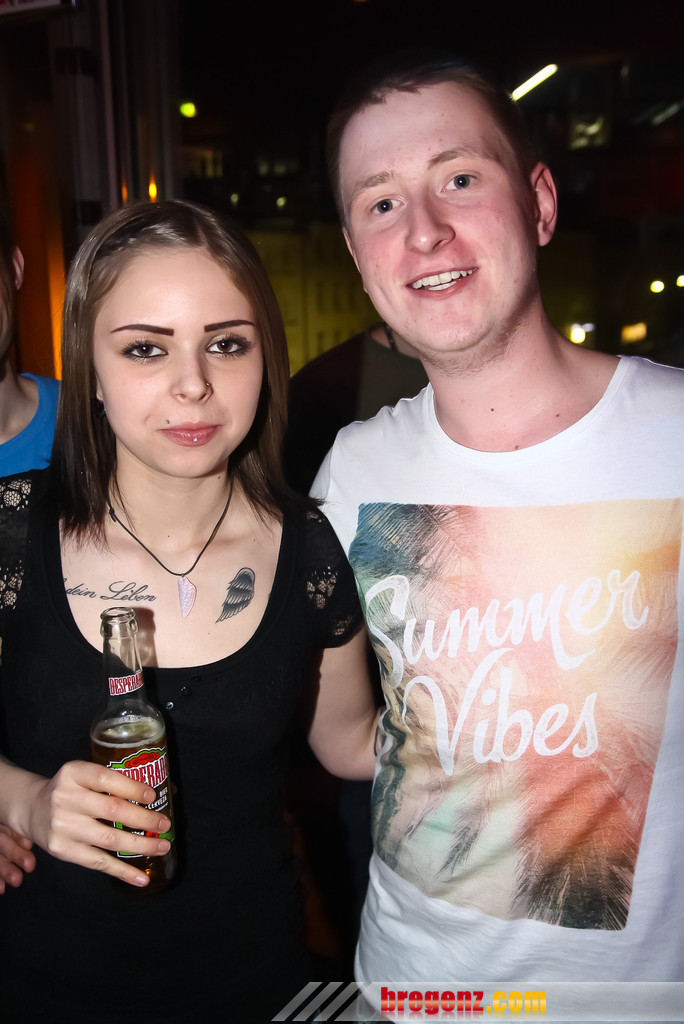 14018761.jpg