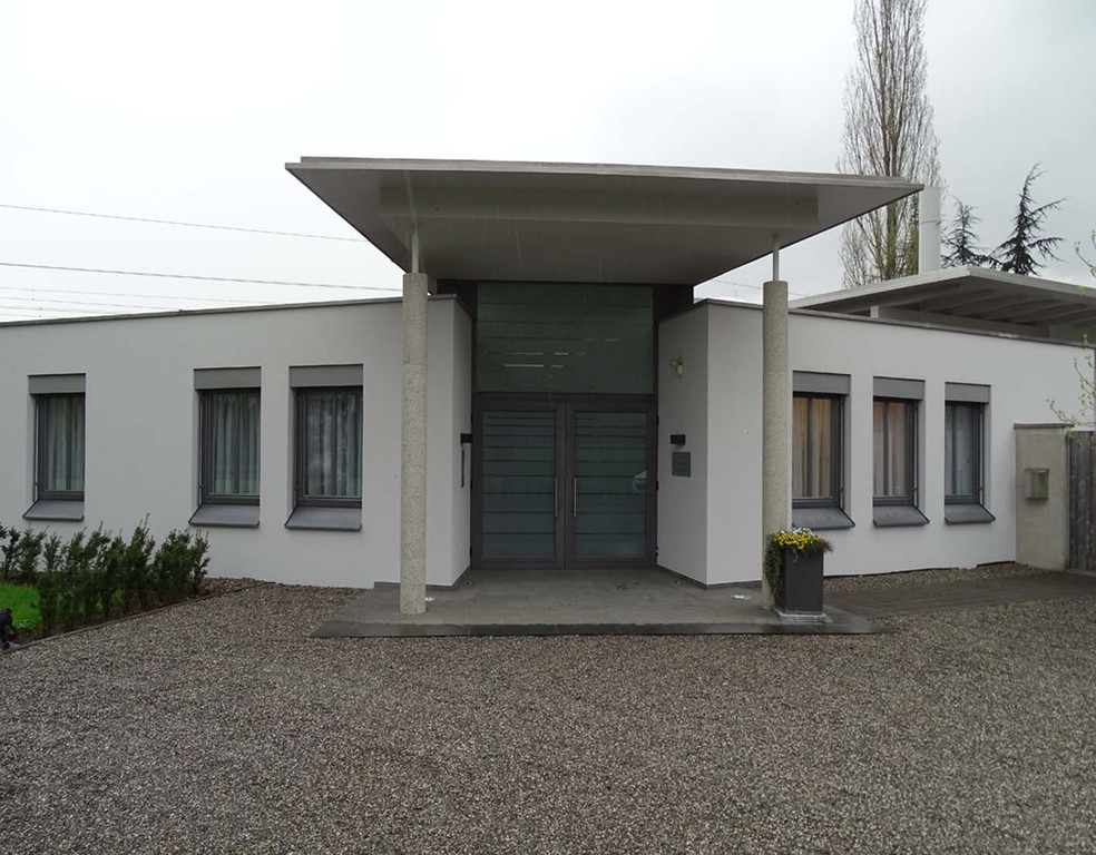 Krematorium9 Geb__ude.jpg